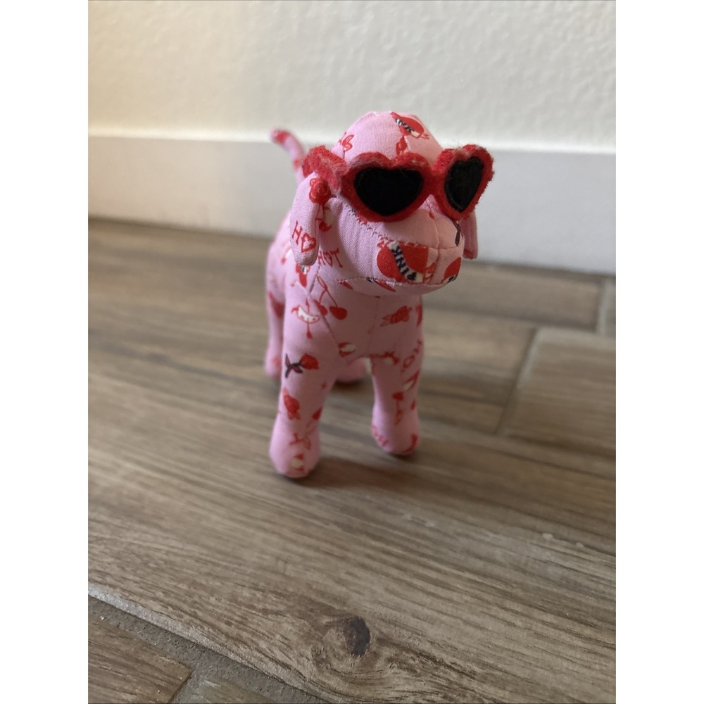 Victoria Secret VS PINK 2025 Valentines Day Dog Limited Edition Mini